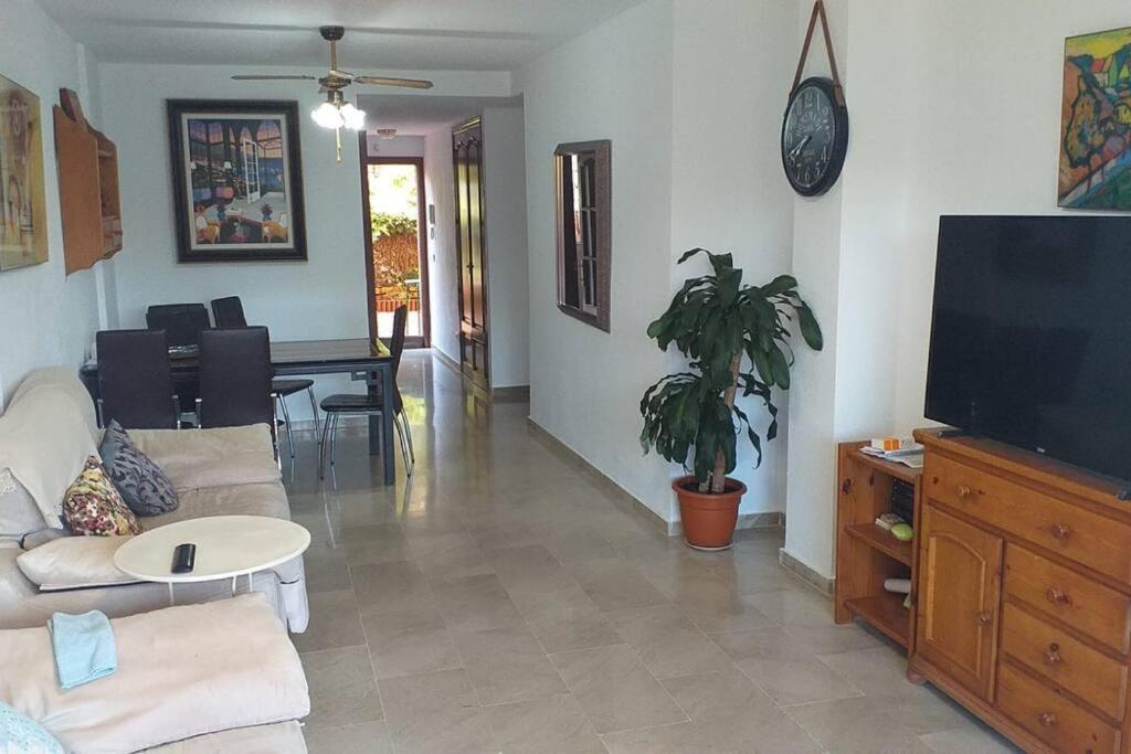 Apartmán Planta Baja Cerca De La Playa Casares Costa Exteriér fotografie